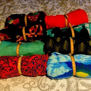 LuLaRoe leggings - one size, gently worn.